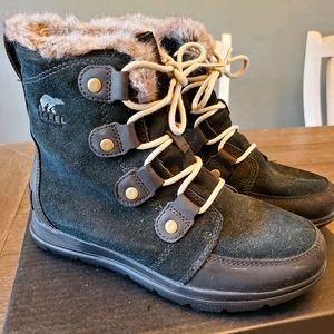 Sorel Women's Explorer Joan Waterproof Insulated W